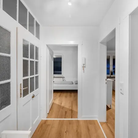 Apartment Moderne Mit Garten & Kueche *